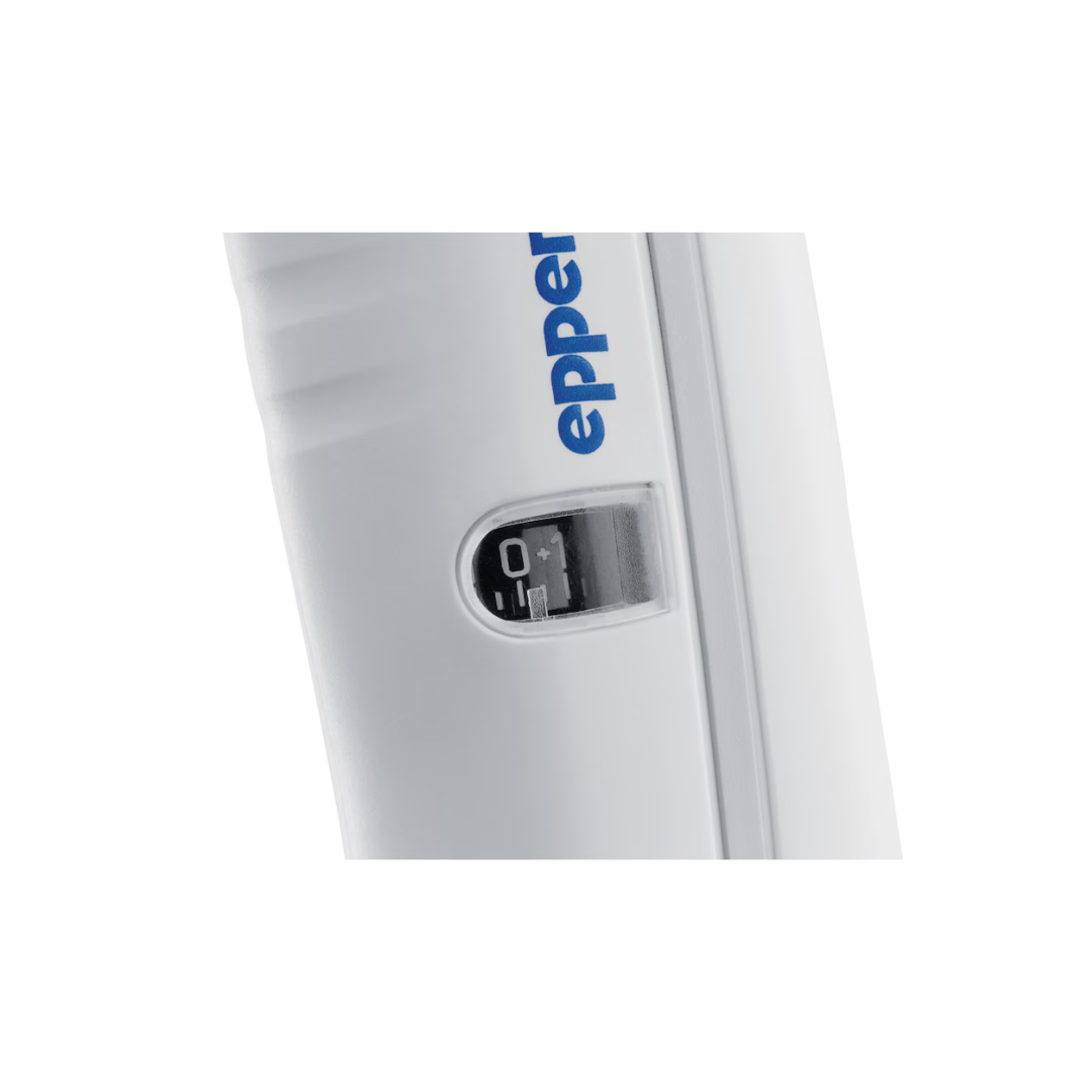 Eppendorf Research plus single-channel pipette, variable, 100–1000 µl, blue, 3123000063